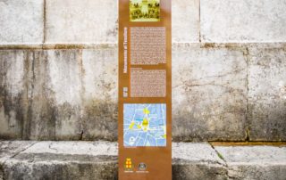 street-furniture-totem-LAB23