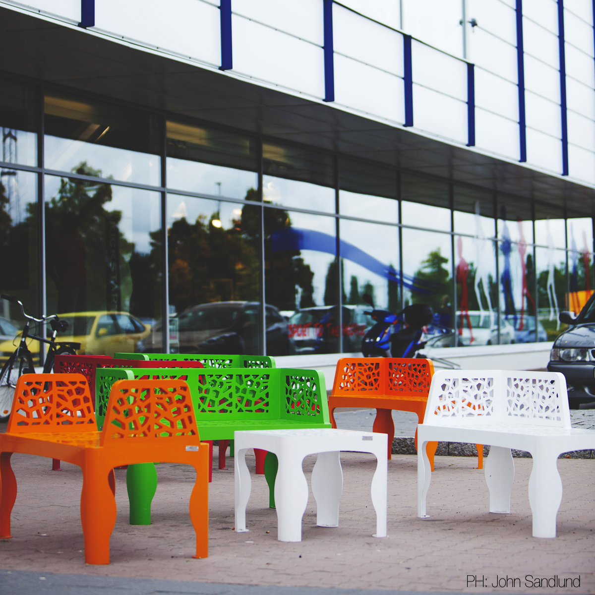 mobilier urbain bancs LAB23 Ikano Mall Suéde