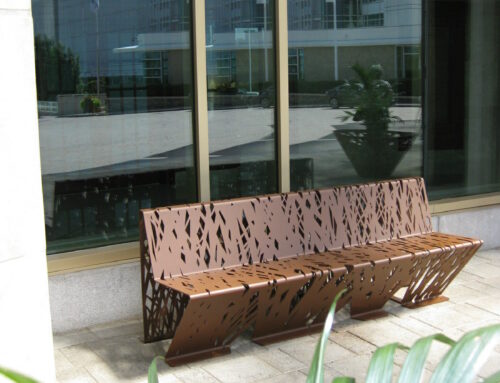 Panchina design: l’elevazione del comfort urbano
