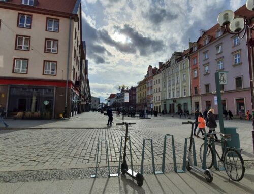 Public Bike-Parking Solutions for urban contexts